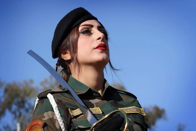 伊拉克女兵